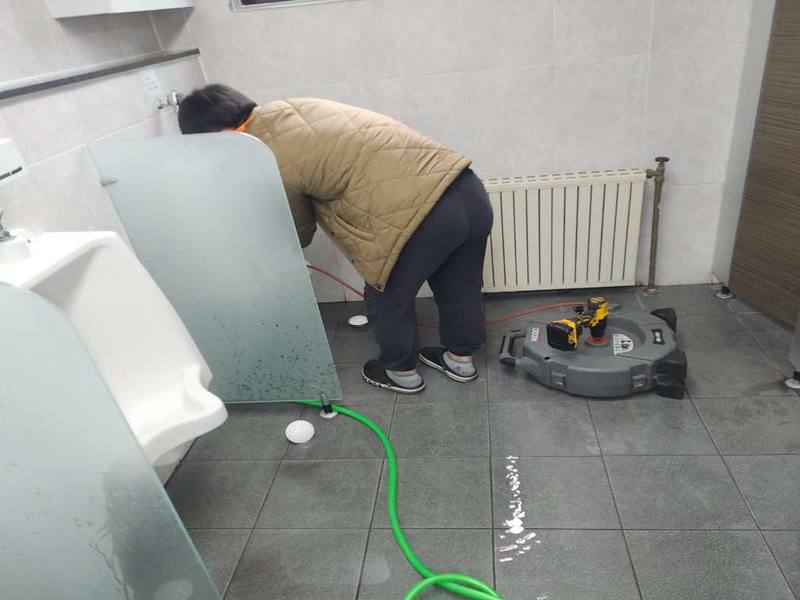 미추홀구 소변기막힘 작업사례 1